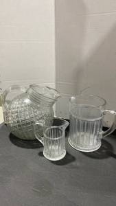 lot 2042 image: Vintage glass pitchers