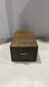 lot 2057 image: Vintage wood card file box