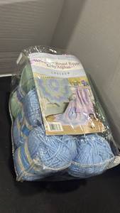 lot 2211 image: Yarn with instructions for blanket