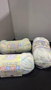 lot 2226 image: Bernat yarn