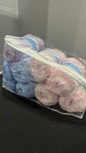 lot 2245 image: Yarn