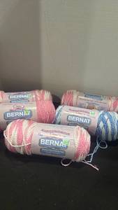 lot 2248 image: Bernat yarn