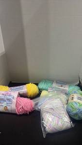lot 2250 image: Bernat yarn