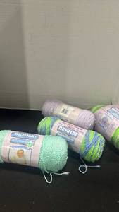 lot 2251 image: Bernat yarn