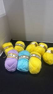 lot 2254 image: Roly sport yarn
