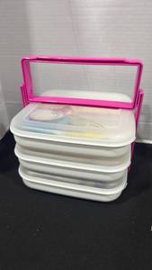 lot 2323 image: Craftstor store n go with 3 containers with contents