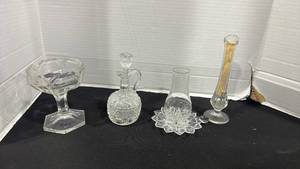 lot 2350 image: Clear pressed glass hurricane candle holder or chamber lamp, oil and vinegar cruet and more