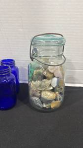 lot 2362 image: Lot of 8 Cobalt Blue Glass Jars with 1 Clear Glass Jar with wire and Stones
