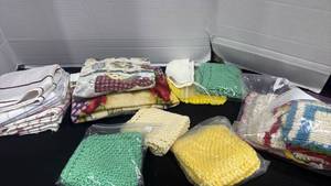 lot 2394 image: Kitchen towels and crocheted pot holders