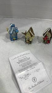 lot 2478 image: Bradford exchange home is where the heart is ornaments with COA