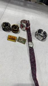 lot 1651 image: Watches and more