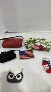 lot 2500 image: Lot of 6 Small Bags and coin purses