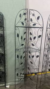 lot 2702 image: Metal corner foldable plant stand 59x17x11