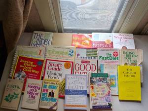 lot 107 image: Lot of 20 Diet and Nutrition Books Including Low-Carb Recipes, Fasting, Sugar Solution