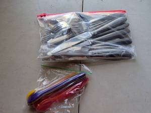 lot 159 image: Flatware and Cutlery Utensil Set Lot Multiple Pieces