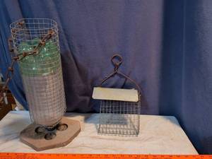 lot 236 image: Wire Mesh Hanging bird feeder