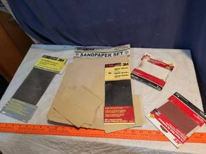 lot 278 image: Sandpaper Set Lot 3M Tool Bench Ace Stick-On Sheets Assorted Grit