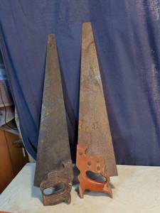 lot 322 image: Lot of 2 Hand Saws with Decorative Handles