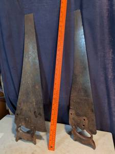 lot 325 image: Pair of Hand Saws with Decorative Handles 17 inches