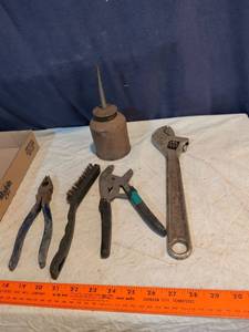 lot 370 image: Vintage Hand Tools Lot 6pc Adjustable Wrench Pliers Brush Oil Can