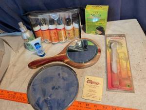 lot 397 image: Health and beauty supplies