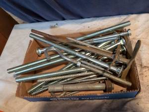 lot 400 image: Masko Big Crunch Assorted Bolts Nuts and Fasteners Box Lot