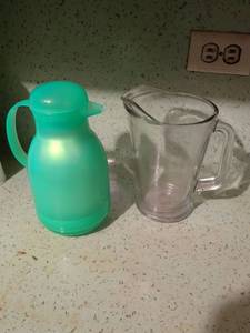 lot 503 image: Lot of 2 Pitchers Thermal Carafe Clear Glass