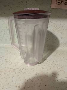 lot 504 image: Blender Pitcher with Brown Lid and Measurement Markings