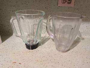 lot 505 image: Blender Pitcher Jug 2-Count Replacement Glass