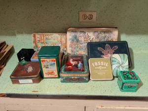 lot 510 image: Lot of Vintage Tin Containers Rubber Stamps Oreo Fossil Bag Balm