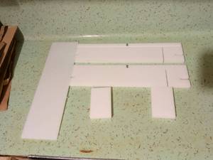 lot 513 image: White Flat Panel Lot with Notched Edges Multiple Pieces