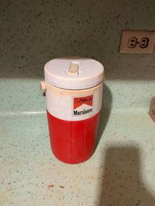 lot 526 image: Marlboro Cooler Jug Red White
