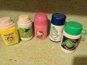 lot 533 image: Lot of 5 Licensed Character Thermos Bottles Garfield Pokemon Hello Kitty