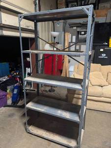 lot 40 image: Metal Storage Shelf