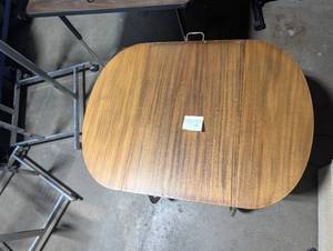 lot 41 image: Table Cart with wheels