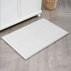 lot 21095 image: Memory Foam Cotton Bath Mat 60 cm x 91 cm - Retail $25