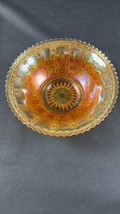 lot 8 image: Amber Glass Bowl with Sunburst Center and Iridescent Finish
