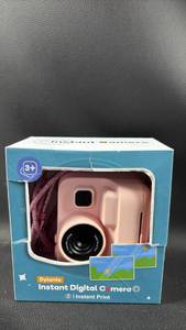 lot 9 image: Working Dylanto Instant Digital Camera Instant Print 3 Pink