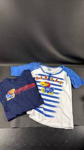 lot 40 image: His and Hers Kansas Jayhawks KU T-Shirts Lot 2 Pieces