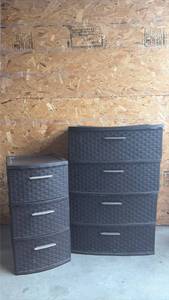 lot 101 image: Sterilite Storage Organizers