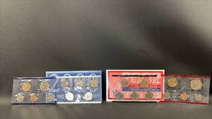lot 141 image: 2000 and 2002 Uncirculated Coin Sets with State Quarters