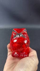lot 150 image: Lefton Red Owl Glass Decorative Sculpture Made in Japan