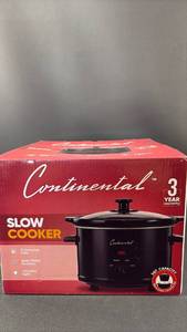 lot 156 image: NIB Continental 3.0L Slow Cooker with Keep Warm Function