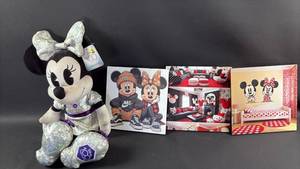lot 169 image: Mickey and Minnie Mouse Lot
