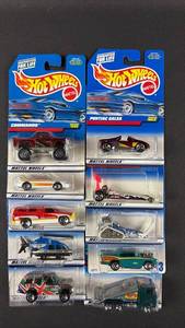lot 231 image: 10) Hot Wheels Mattel Die Cast Metal Toy Cars Lot in Original Blister Packs