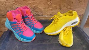 lot 305 image: Hi-Tec Mid-Top Trail Sneaker & Yellow Knit Sneaker Size 8