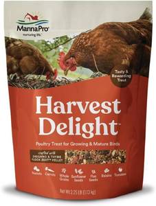 lot 8590 image: Manna Pro Harvest Poultry Treat, Whole Grain Seed Mix, 14% Protein, 2.25 lb