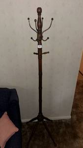 lot 45 image: Wooden Coat Stand with Metal Hooks and Tripod Base