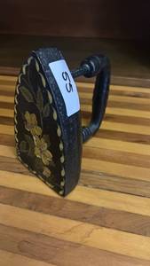 lot 55 image: Decorative Iron Trivet with Handle and Floral Inlay