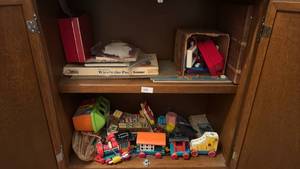 lot 113 image: Shelf lot - all contents